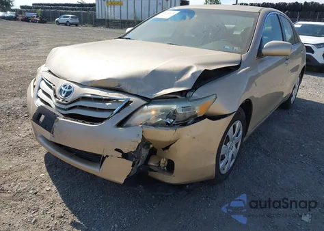 2010 Toyota Camry z USA, uszkodzony, nr VIN 4T1BF3EK1AU580559